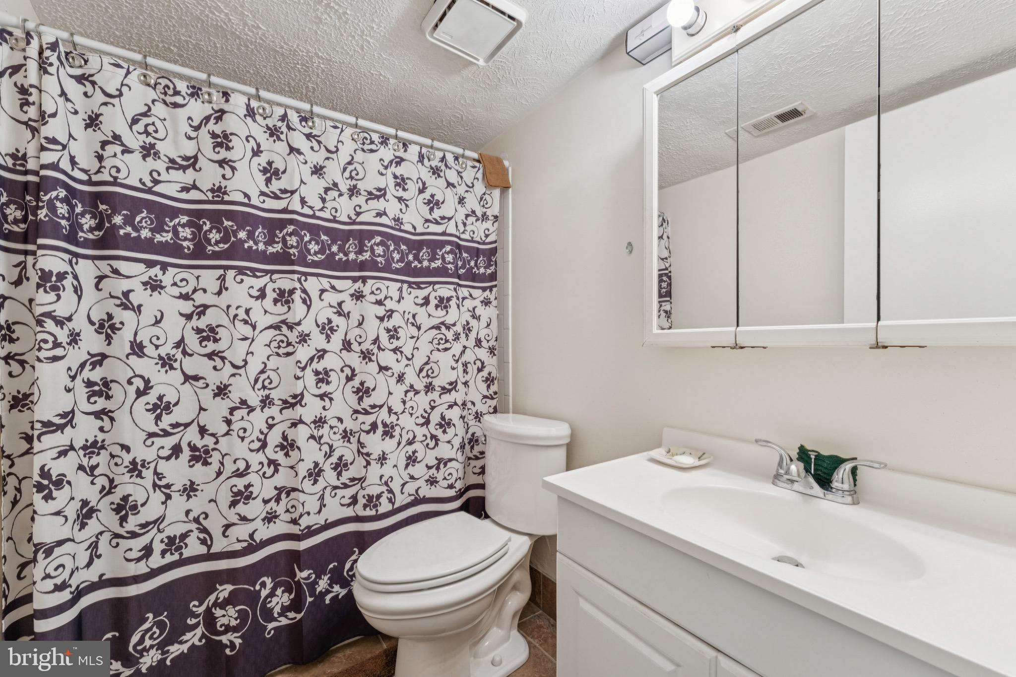 GREENBRIAR CONDO - Residential