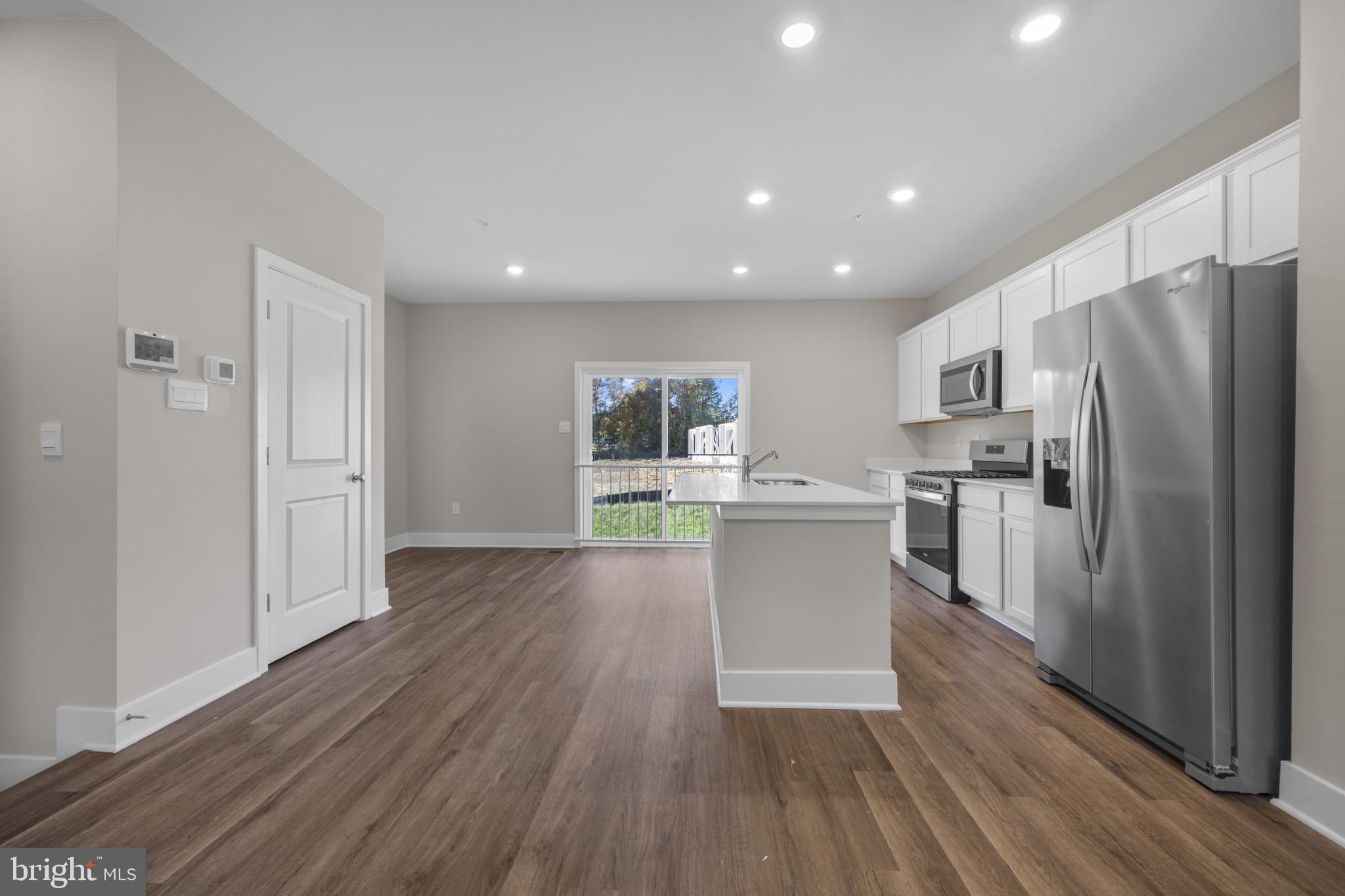 MAGNOLIA ESTATES - Residential