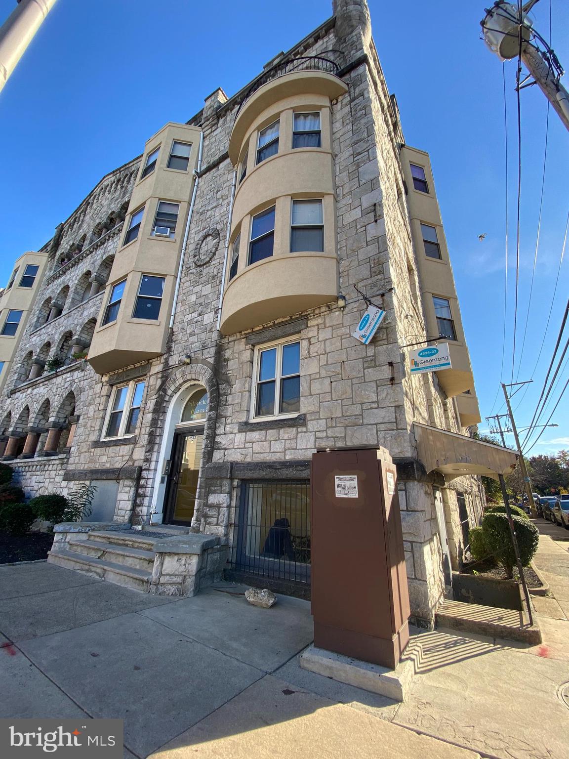 - Commercial Lease