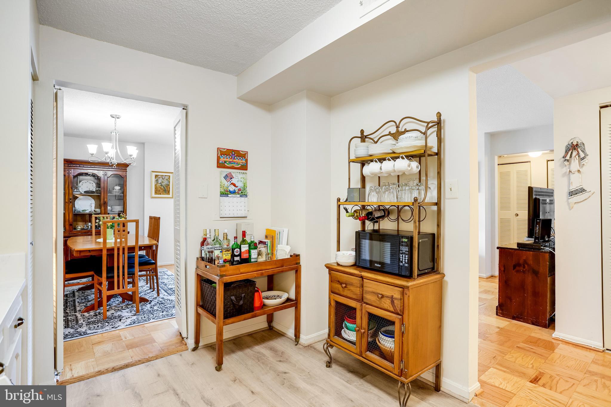 AMERICANA CENTRE - Residential