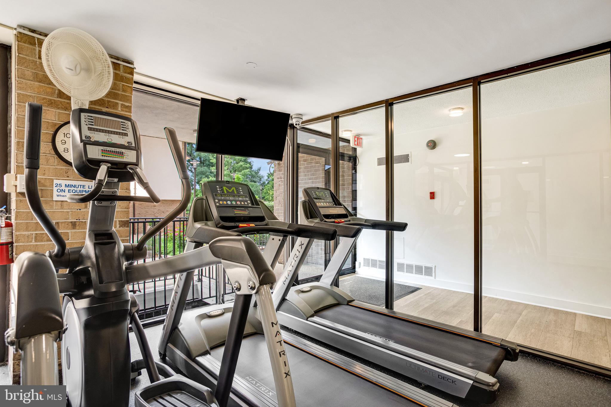 AMERICANA CENTRE - Residential