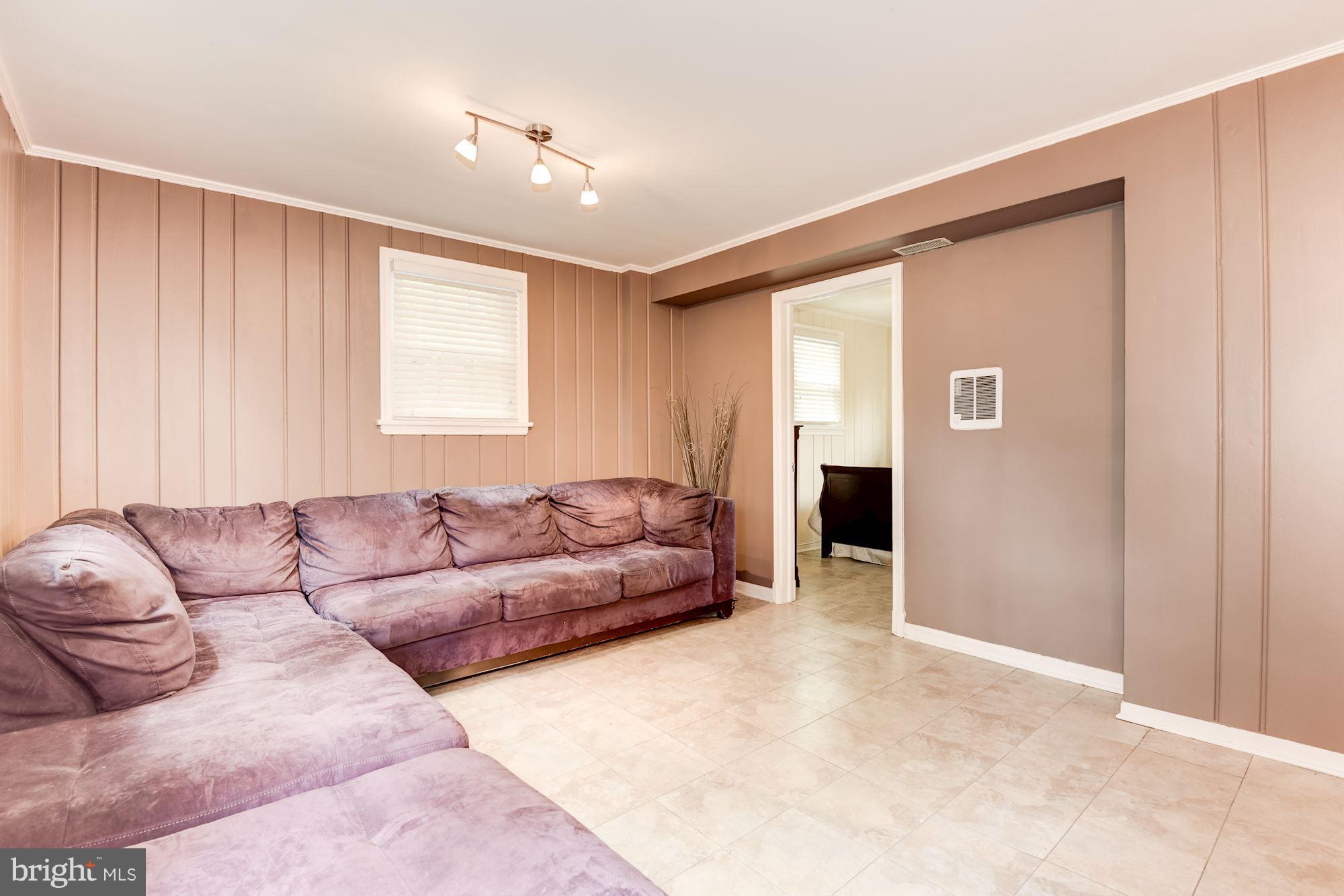 YATES VILLAGE - Residential