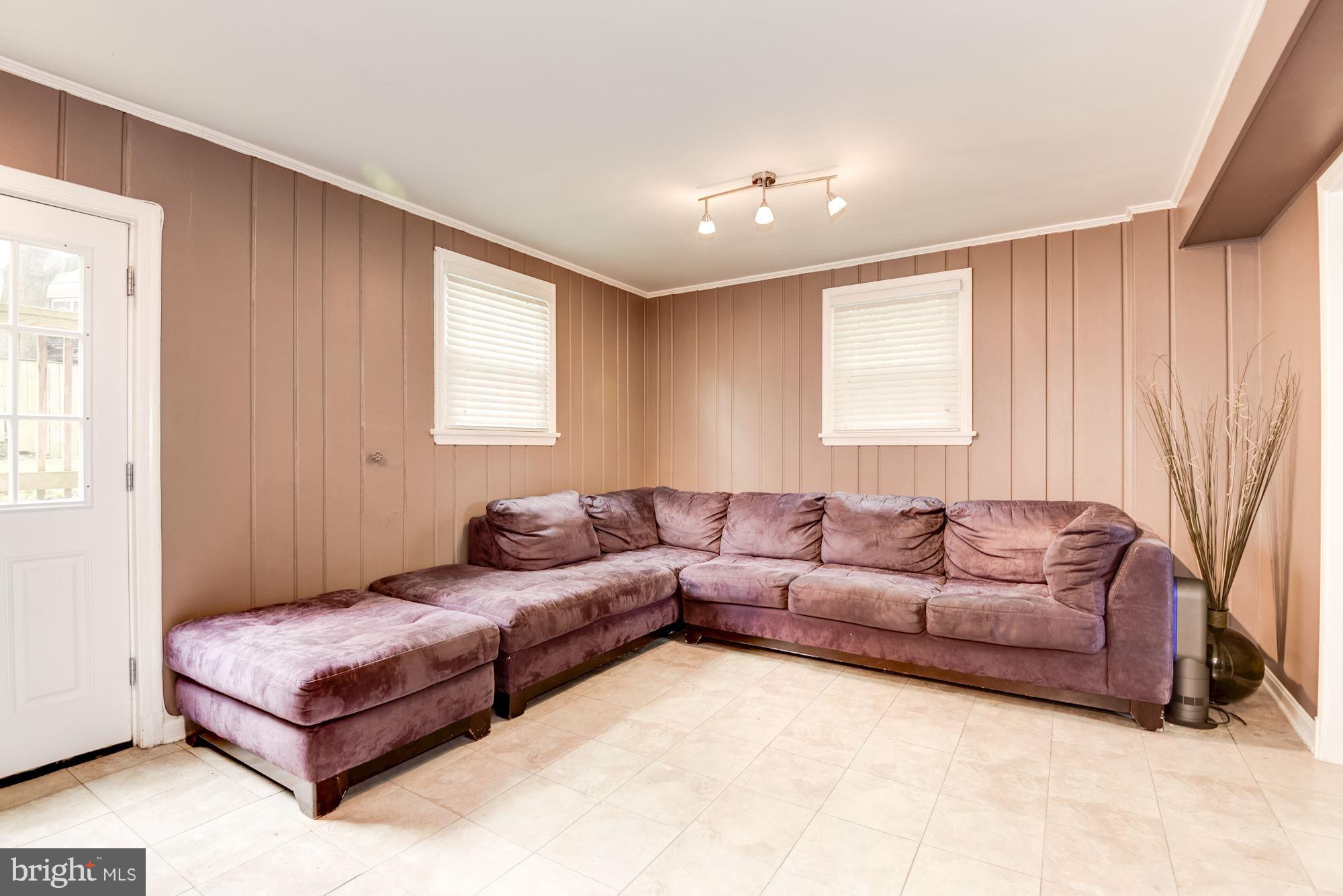 YATES VILLAGE - Residential