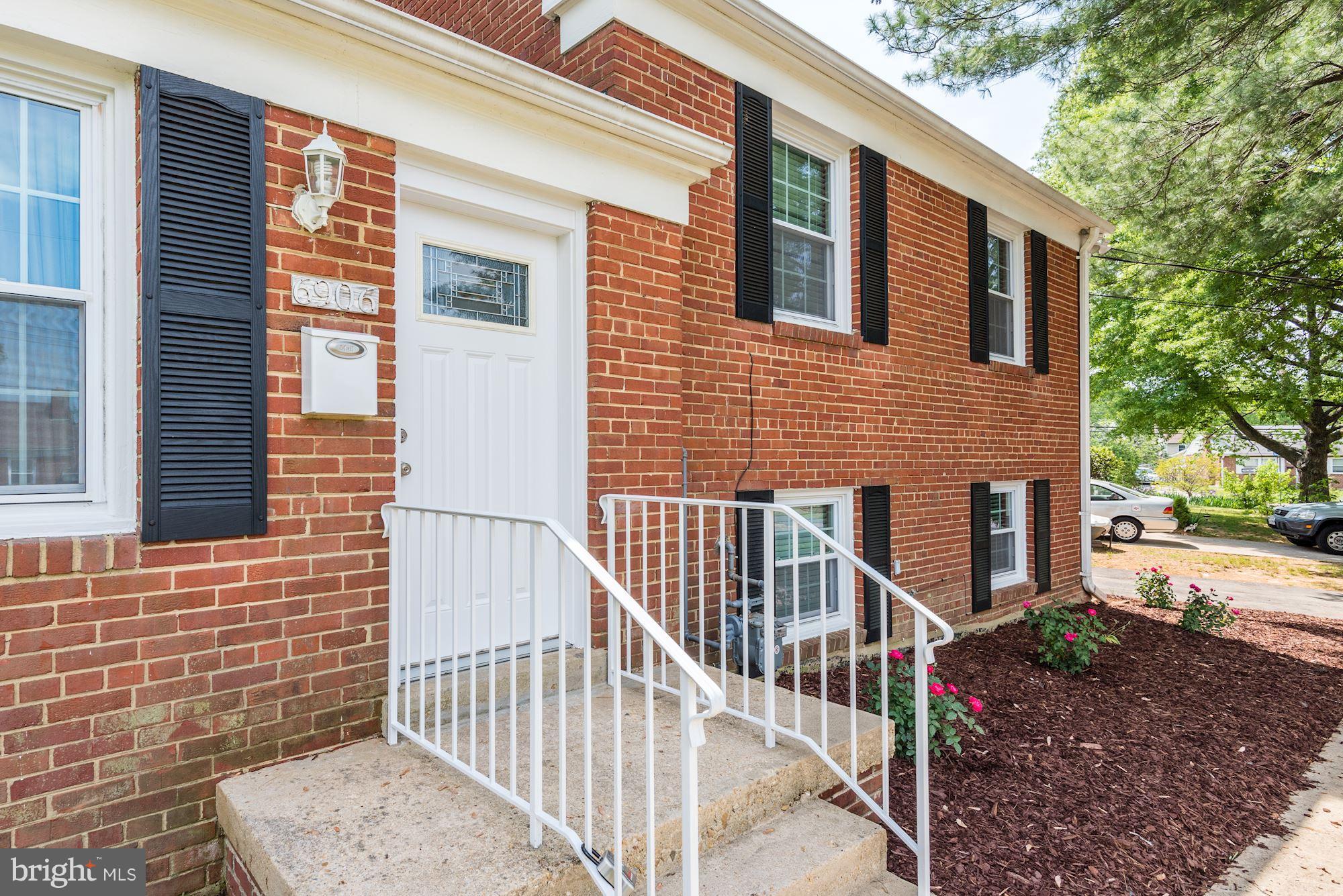 YATES VILLAGE - Residential