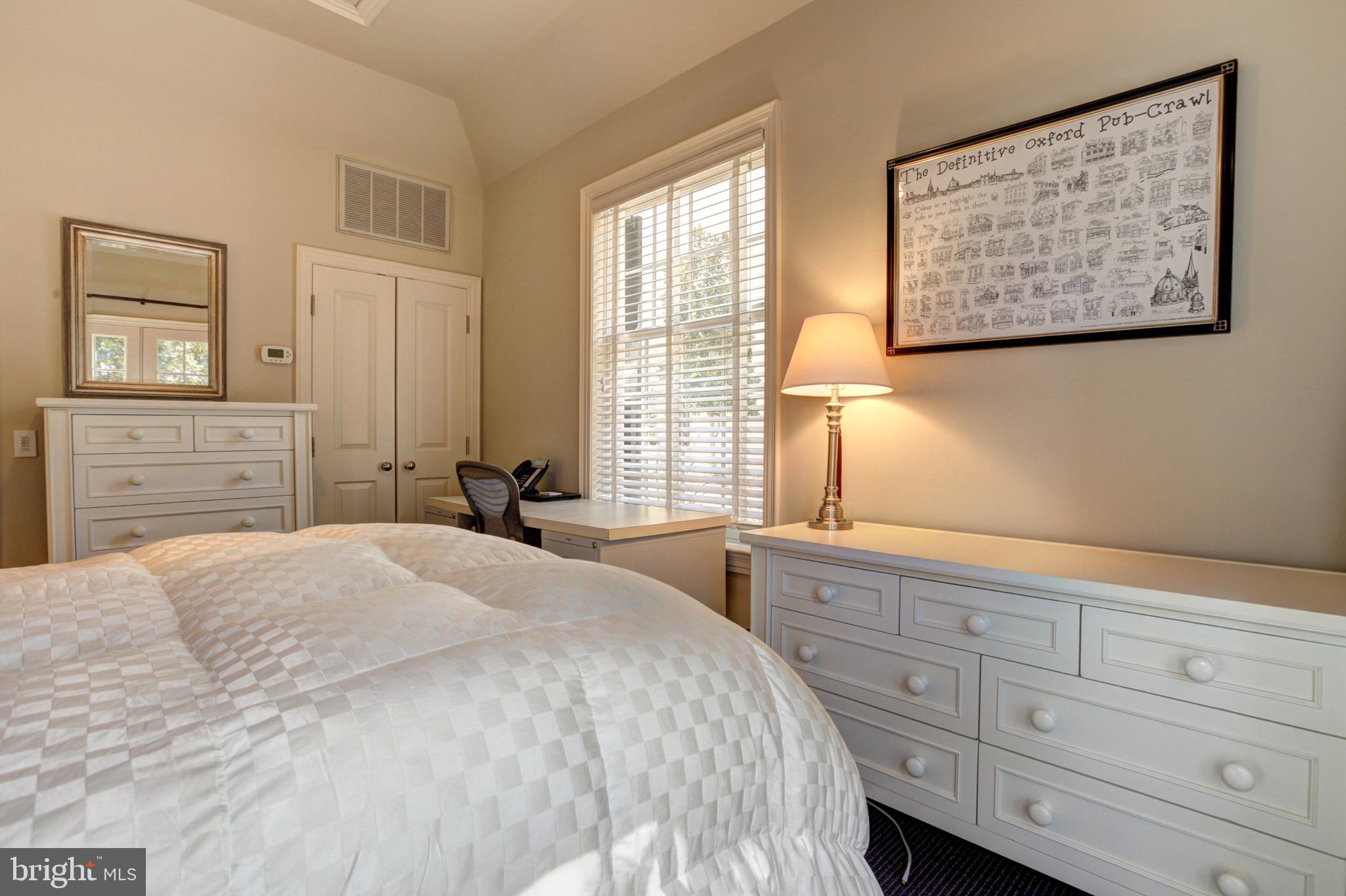 GEORGETOWN - Residential
