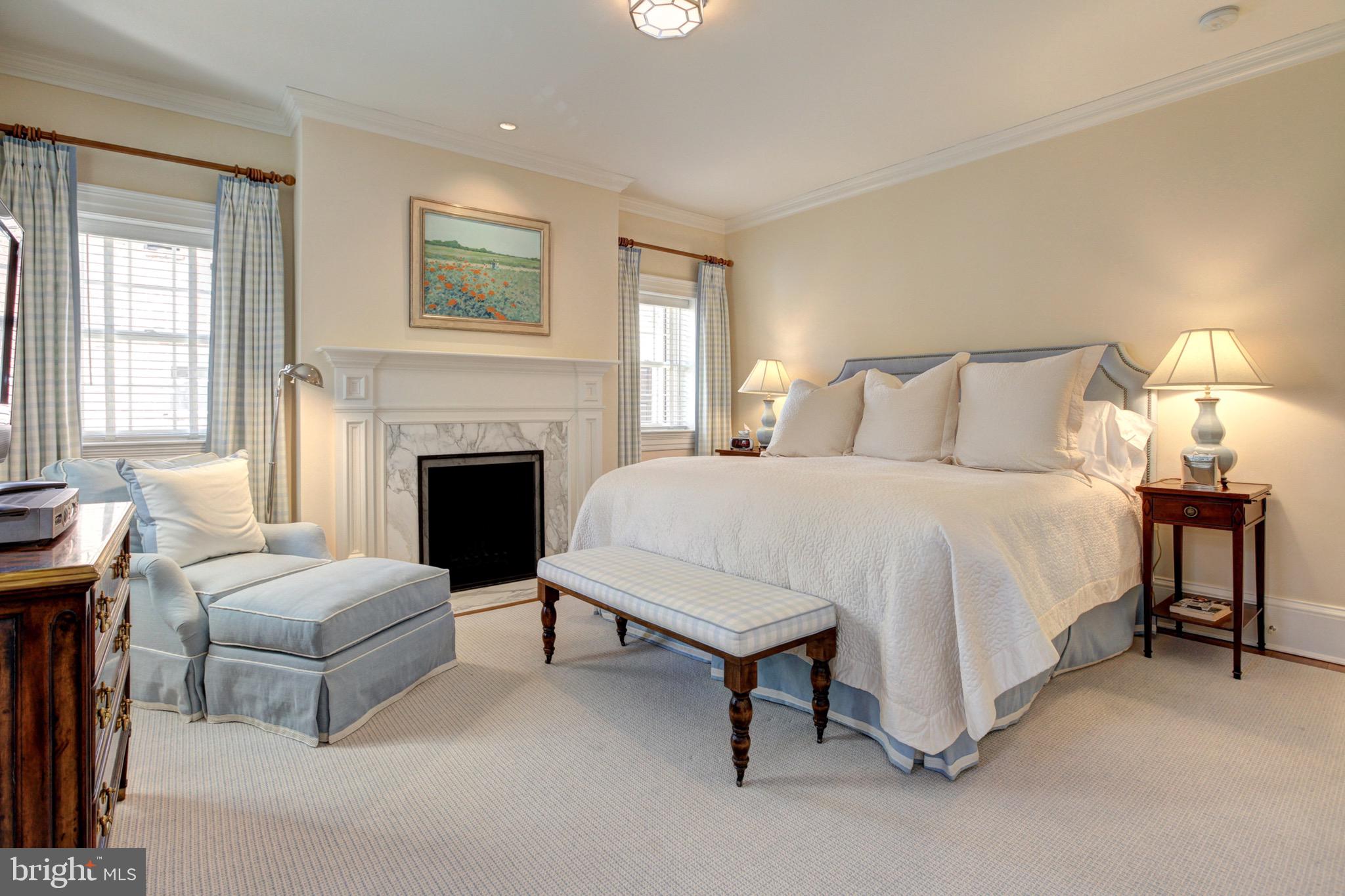 GEORGETOWN - Residential