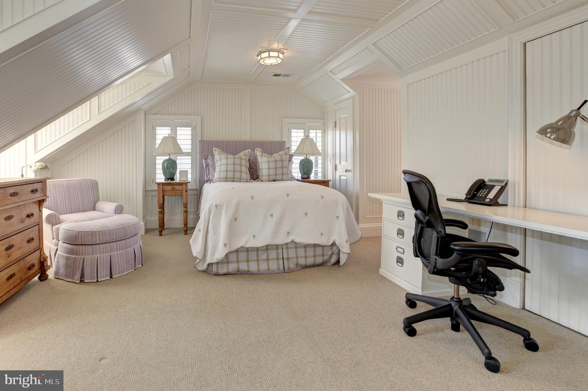 GEORGETOWN - Residential