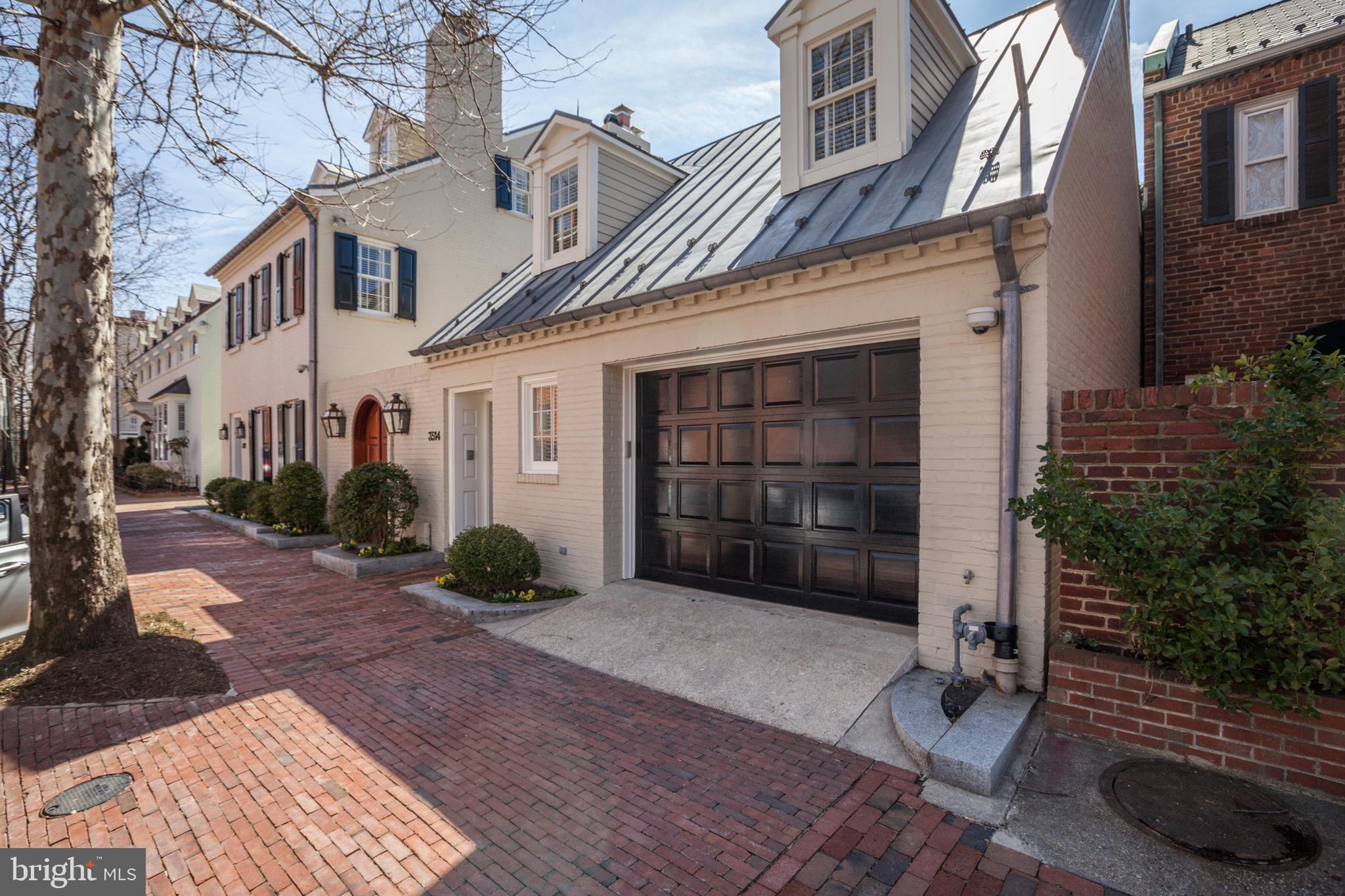 GEORGETOWN - Residential
