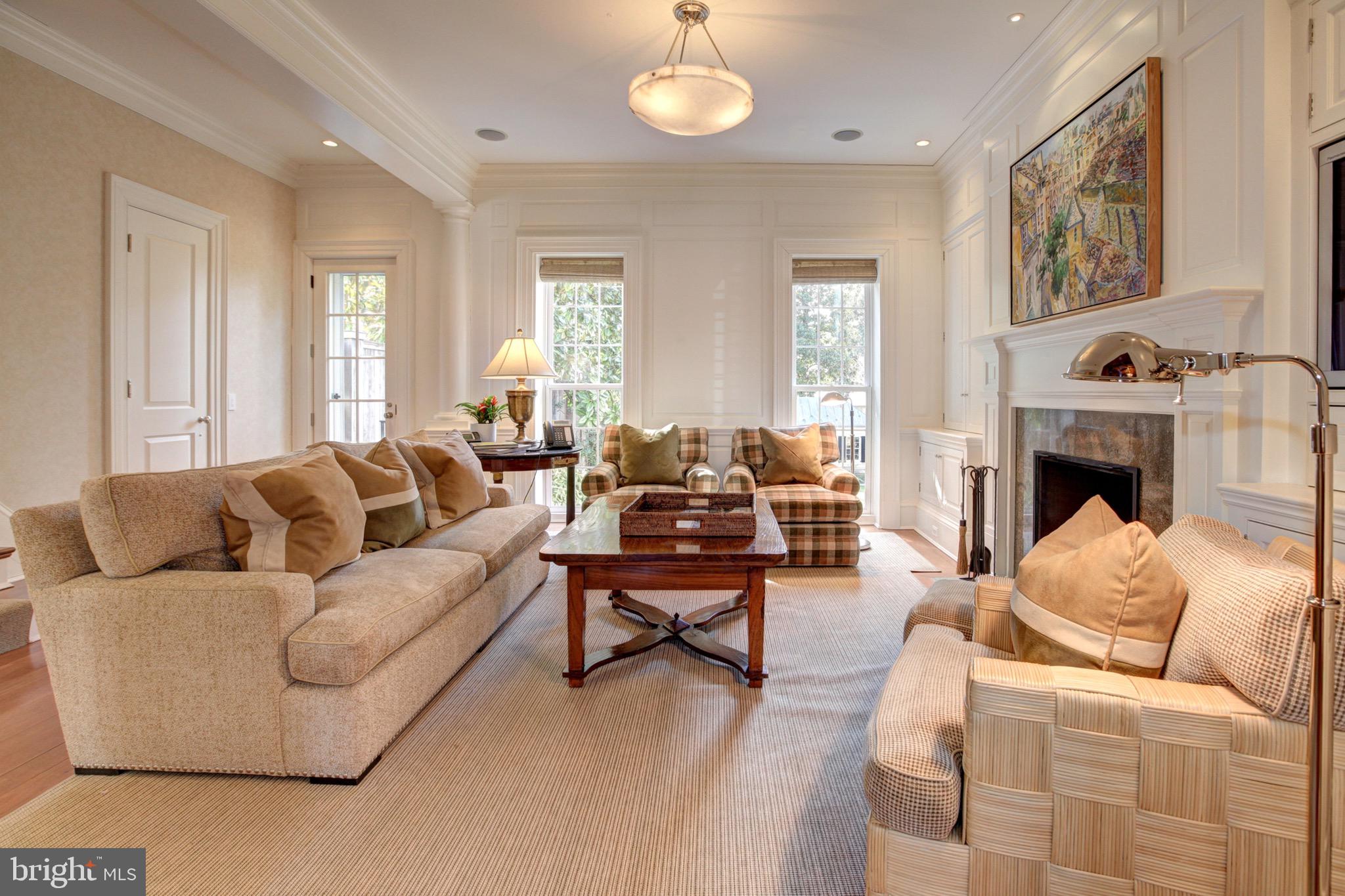 GEORGETOWN - Residential