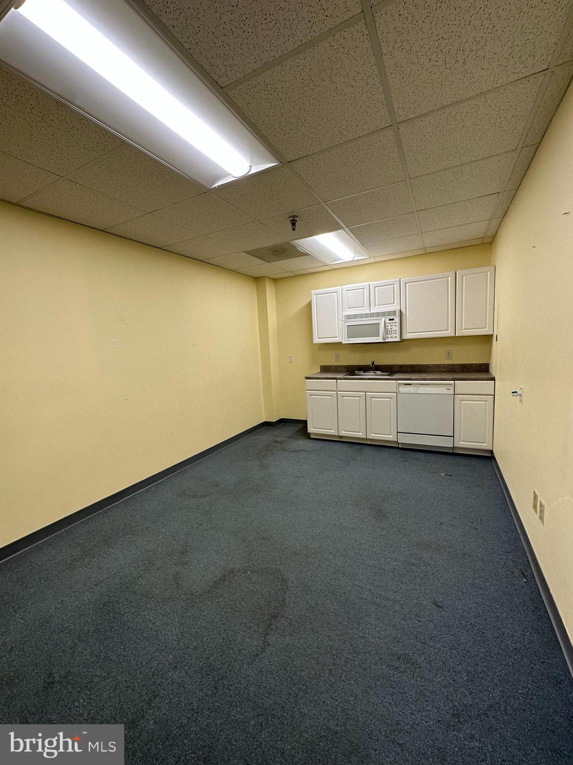 NONE AVAILABLE - Commercial Lease