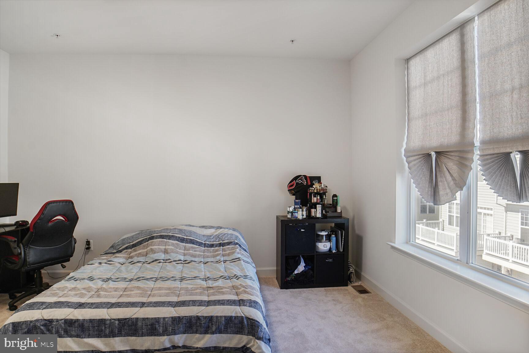 WOOD GLEN - Residential