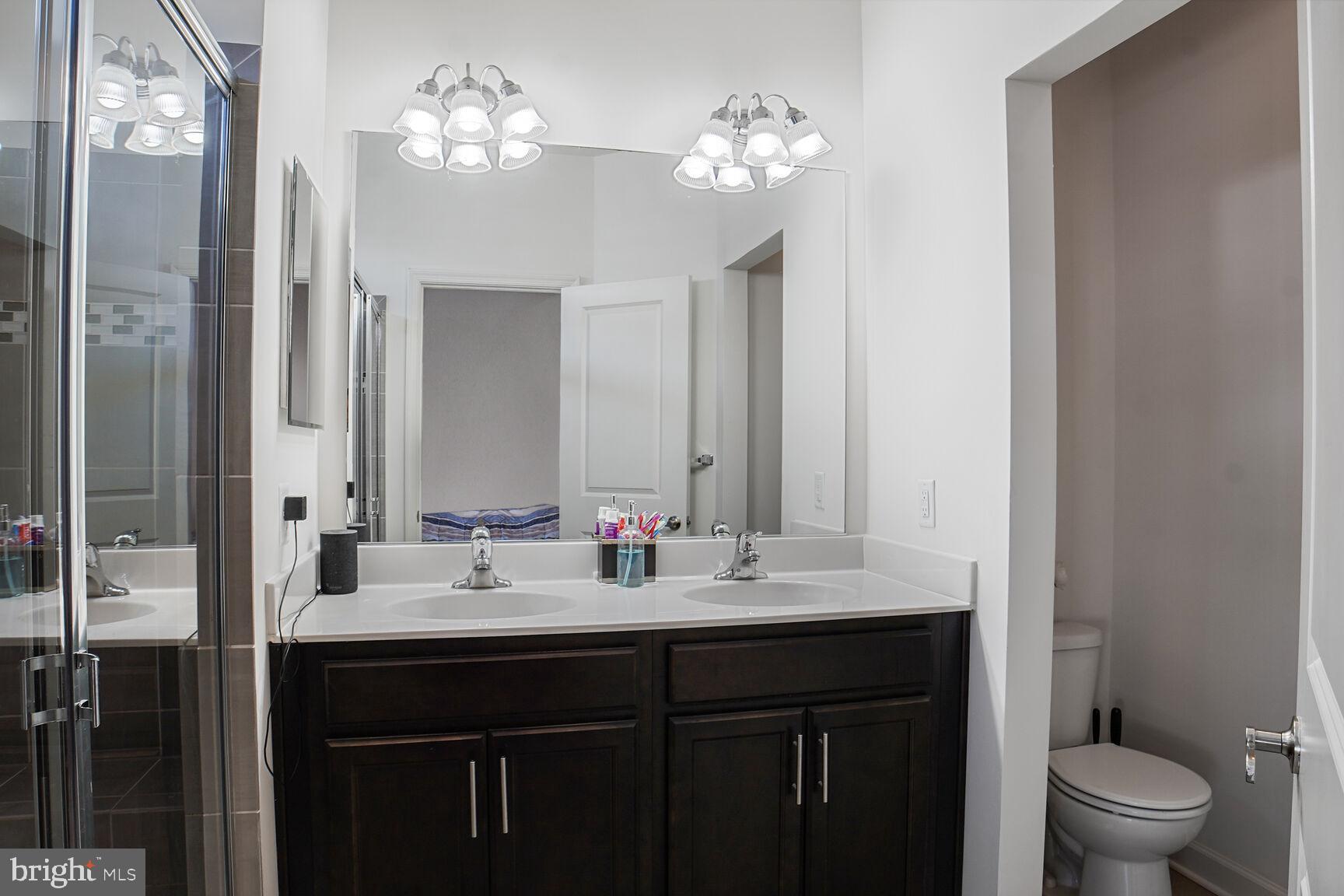 WOOD GLEN - Residential