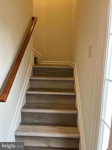 SENECA RIDGE - Residential Lease