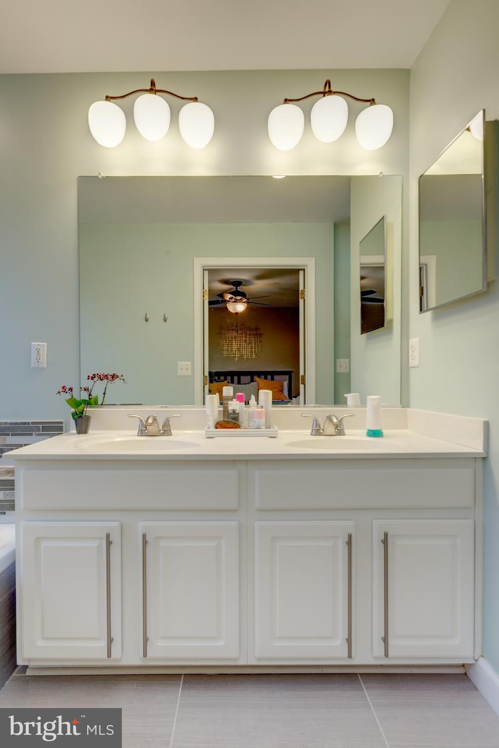 KINGSTOWNE - Residential