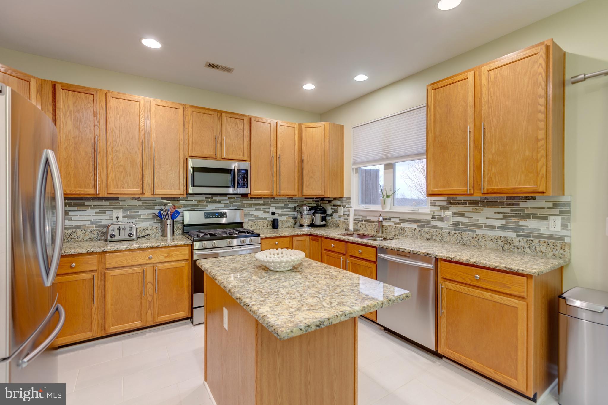 KINGSTOWNE - Residential