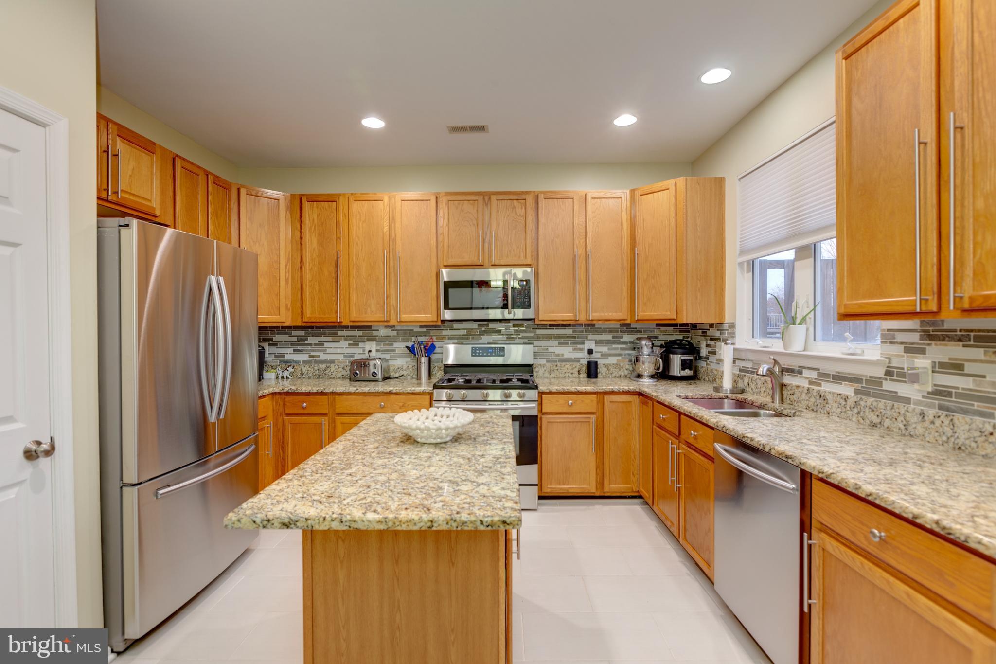 KINGSTOWNE - Residential