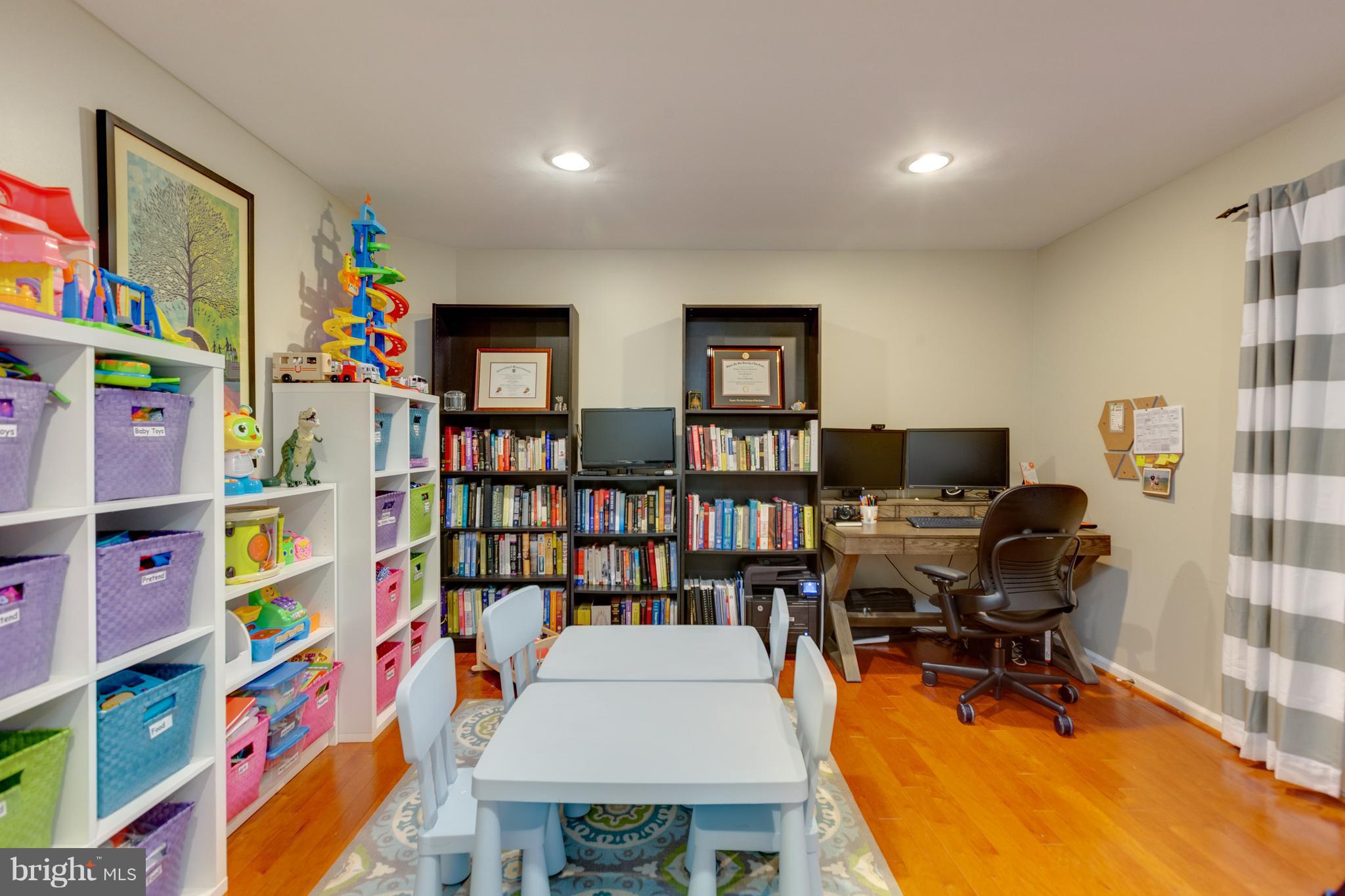 KINGSTOWNE - Residential