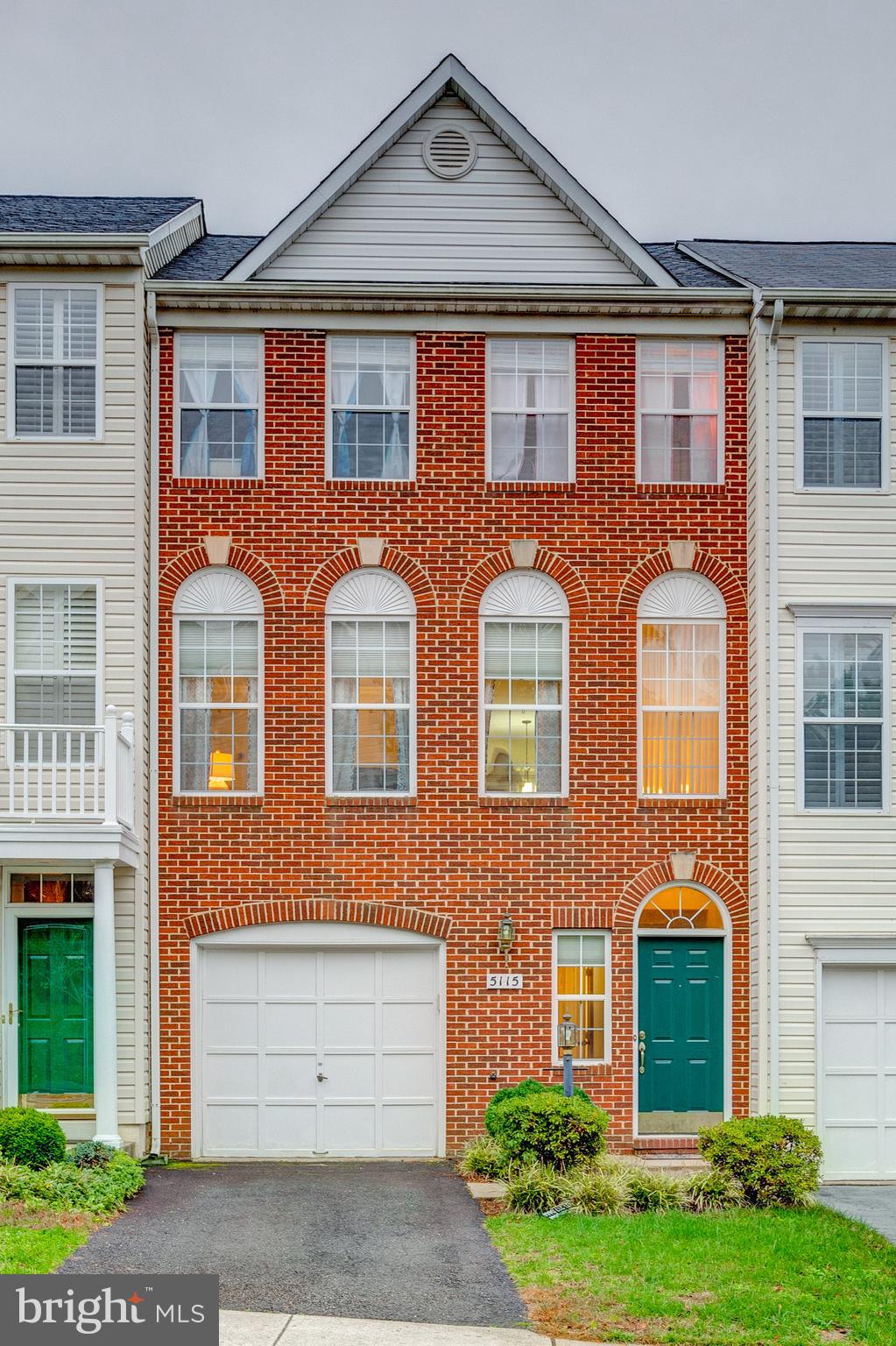 KINGSTOWNE - Residential