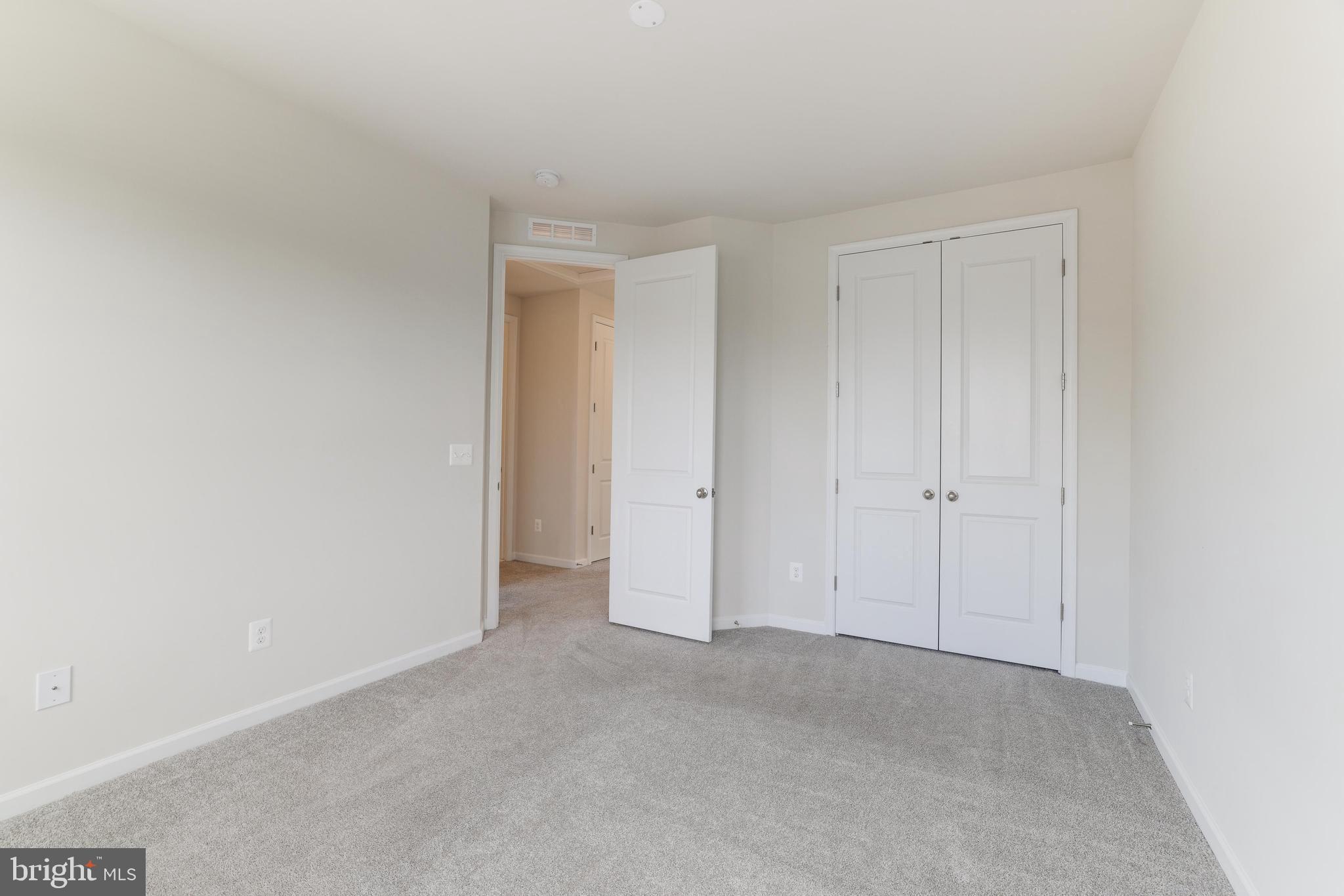 WOODLANDS AT GOOSE CREEK - Residential Lease