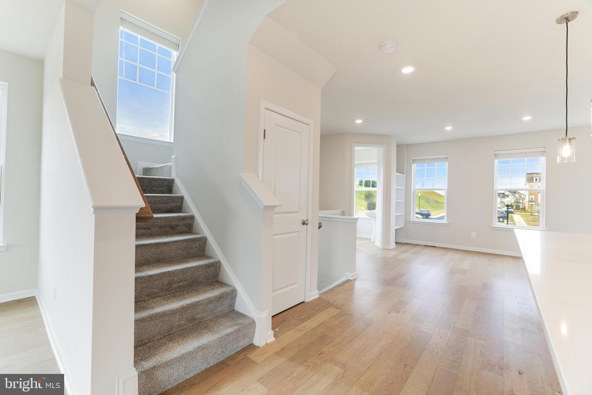 WOODLANDS AT GOOSE CREEK - Residential Lease