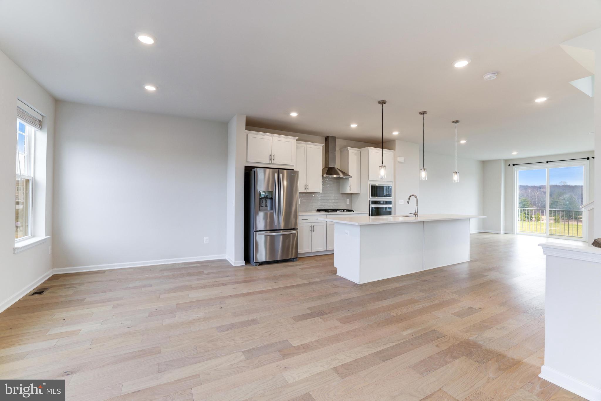 WOODLANDS AT GOOSE CREEK - Residential Lease