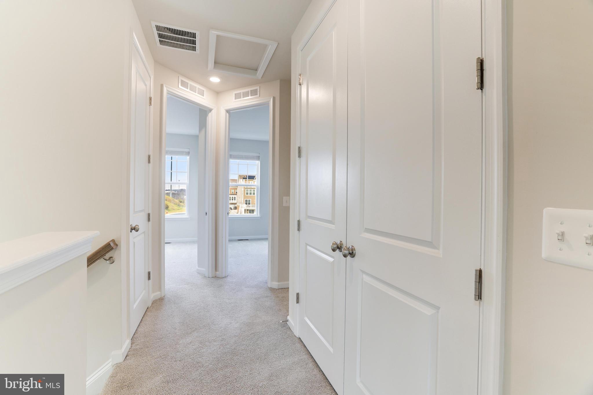 WOODLANDS AT GOOSE CREEK - Residential Lease