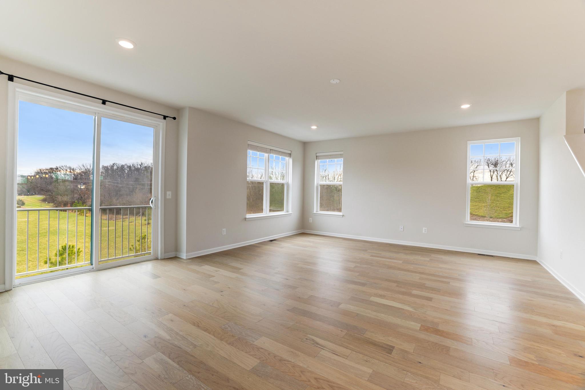 WOODLANDS AT GOOSE CREEK - Residential Lease