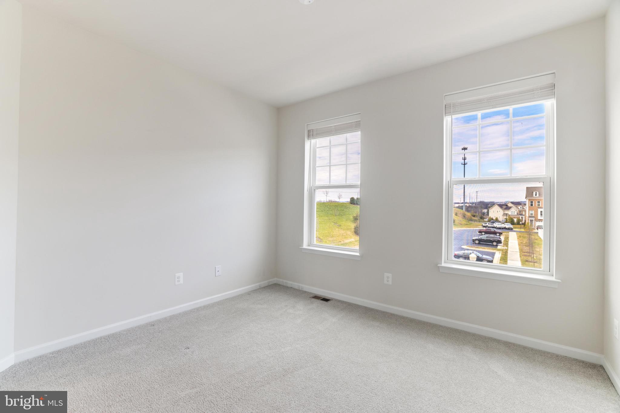 WOODLANDS AT GOOSE CREEK - Residential Lease