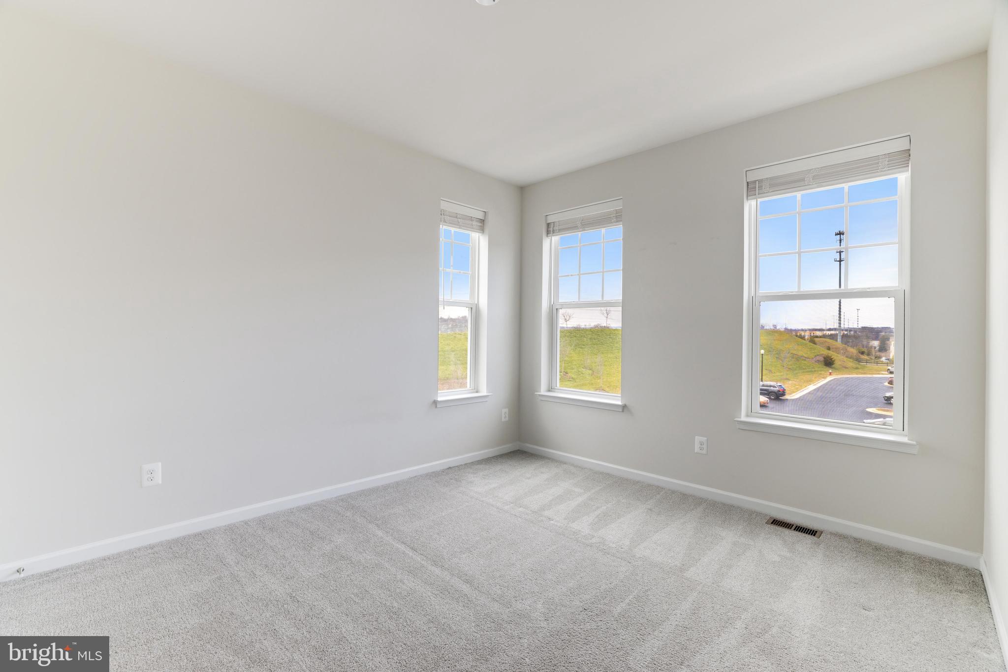 WOODLANDS AT GOOSE CREEK - Residential Lease