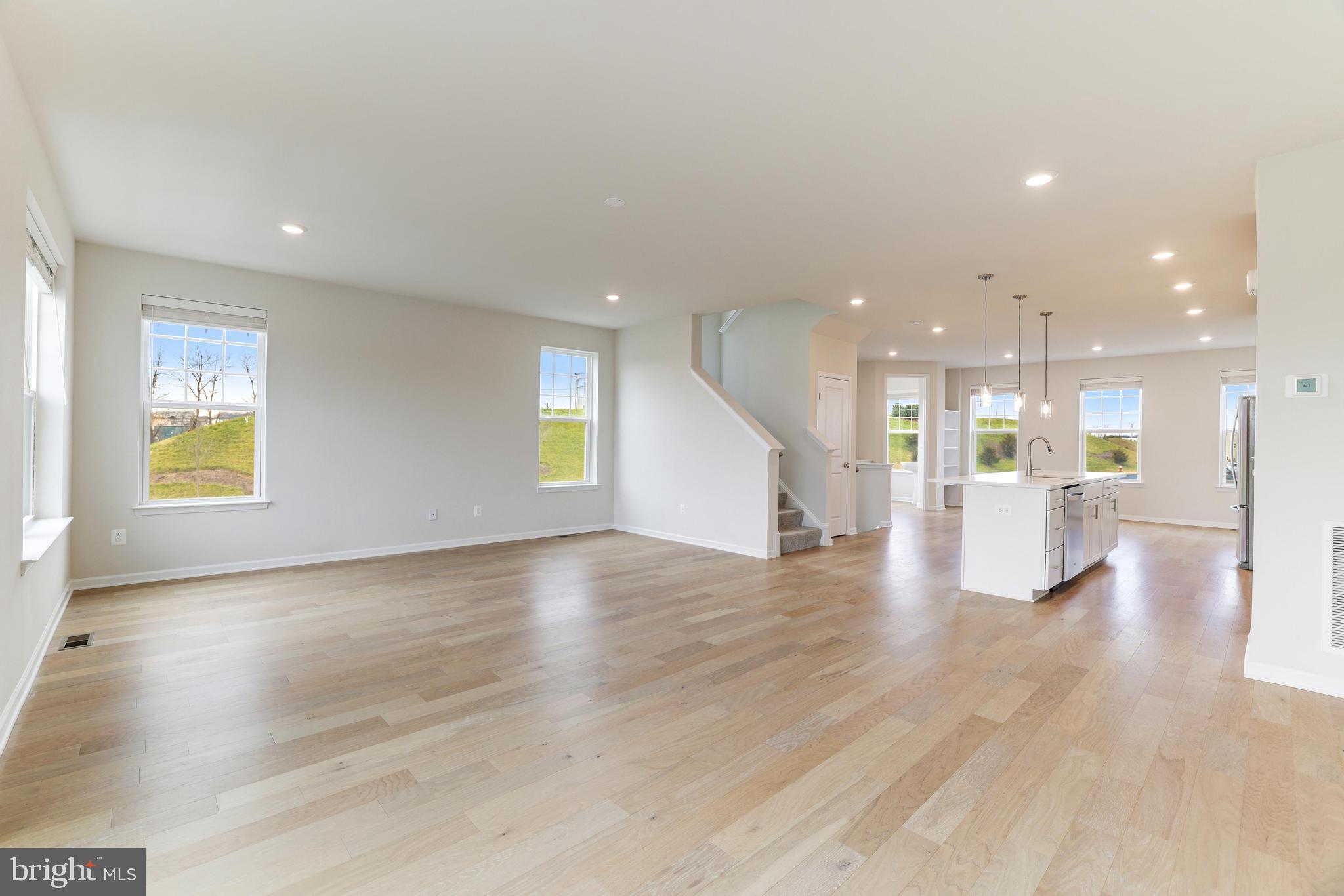 WOODLANDS AT GOOSE CREEK - Residential Lease