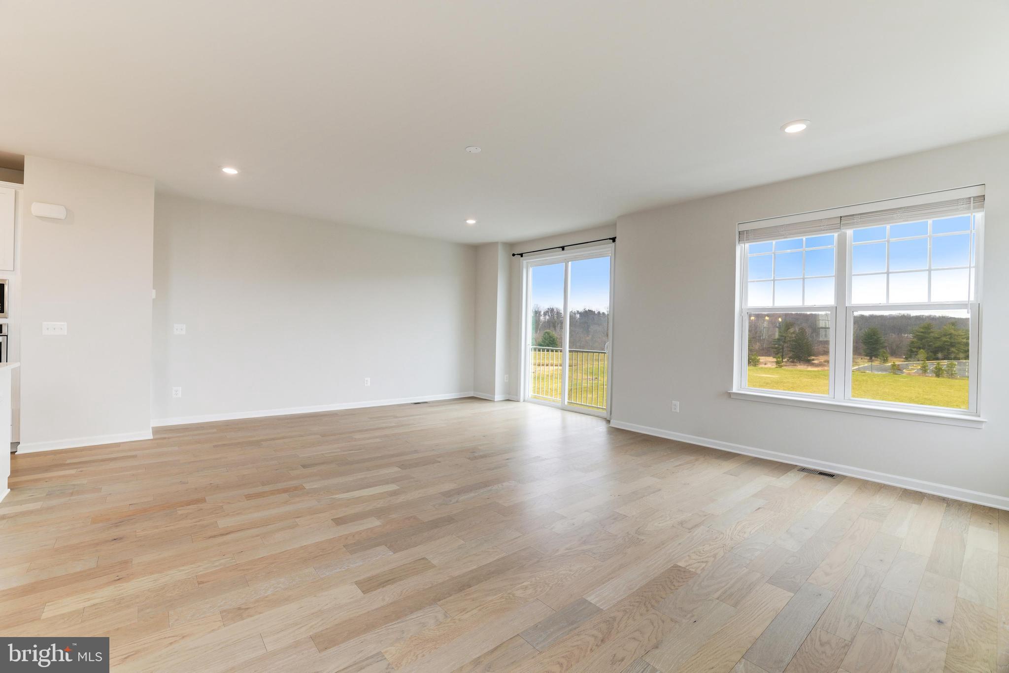 WOODLANDS AT GOOSE CREEK - Residential Lease