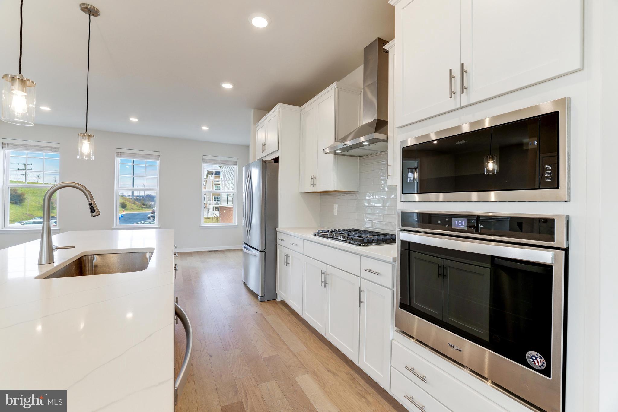 WOODLANDS AT GOOSE CREEK - Residential Lease