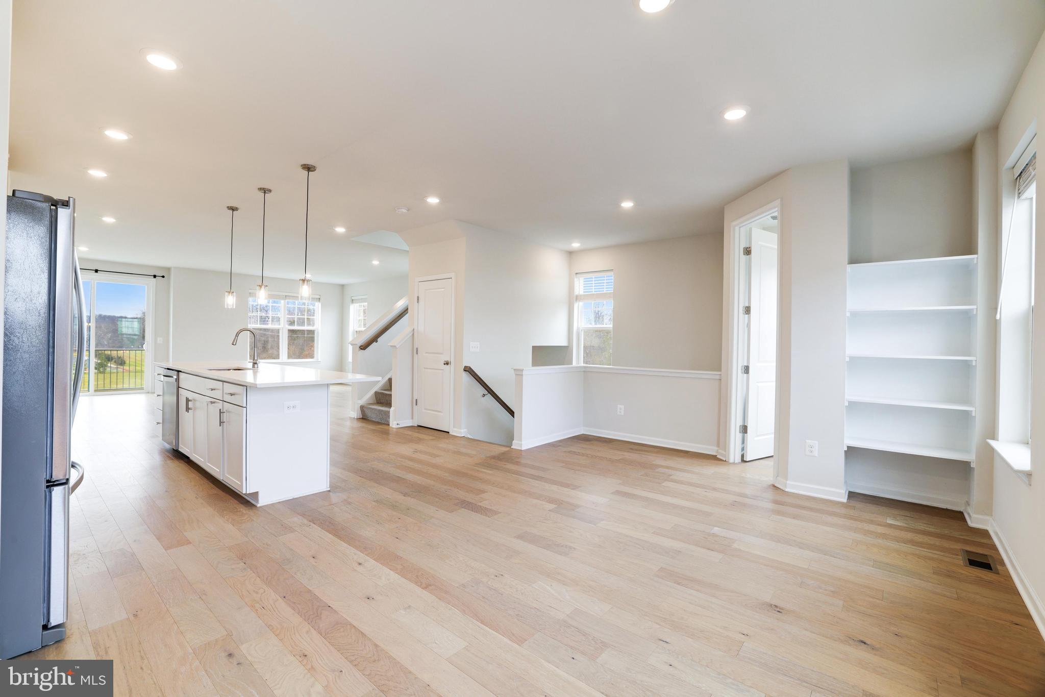 WOODLANDS AT GOOSE CREEK - Residential Lease