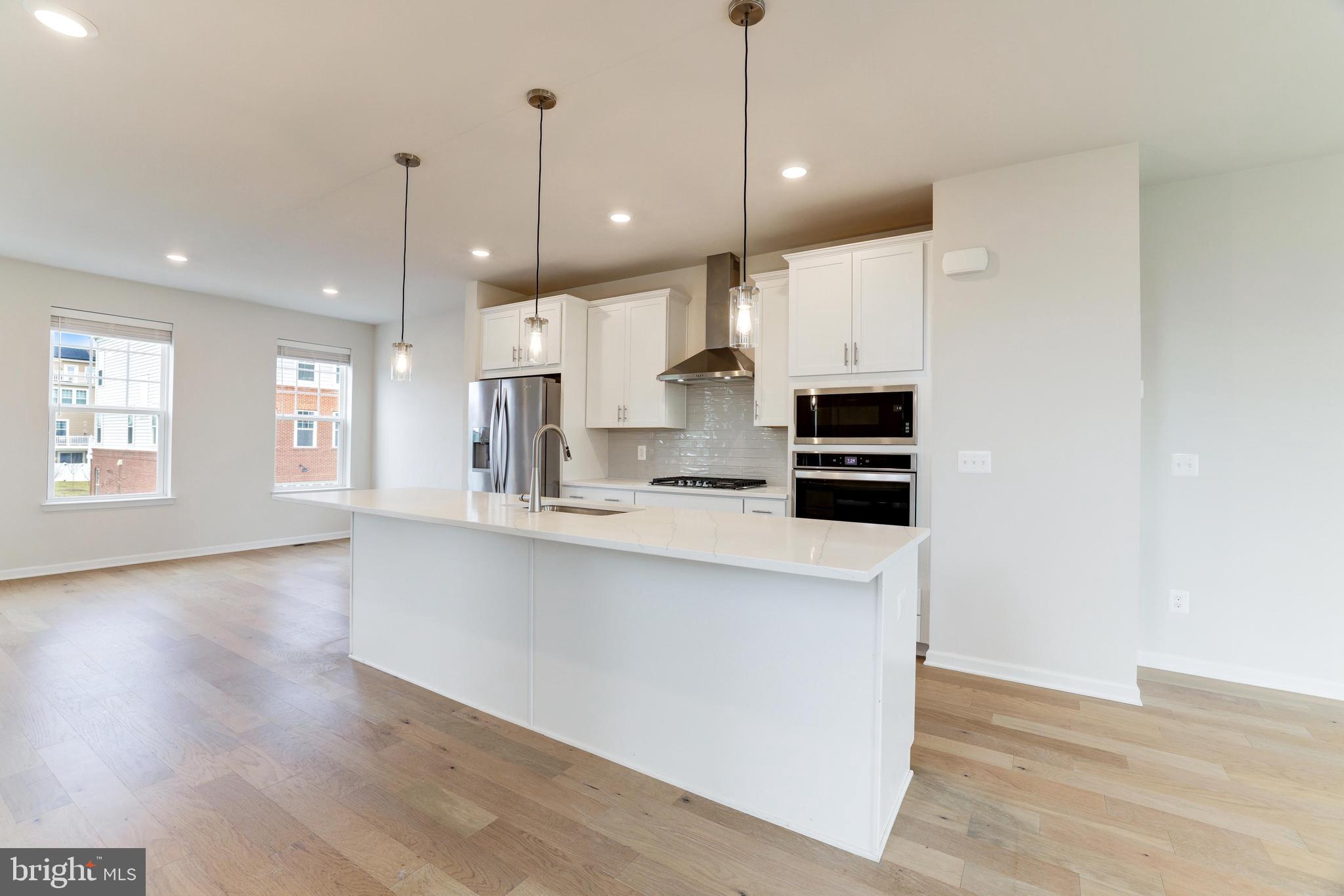 WOODLANDS AT GOOSE CREEK - Residential Lease