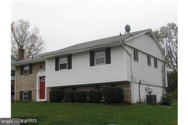 VILLAGE OF OLDE MILL - Residential