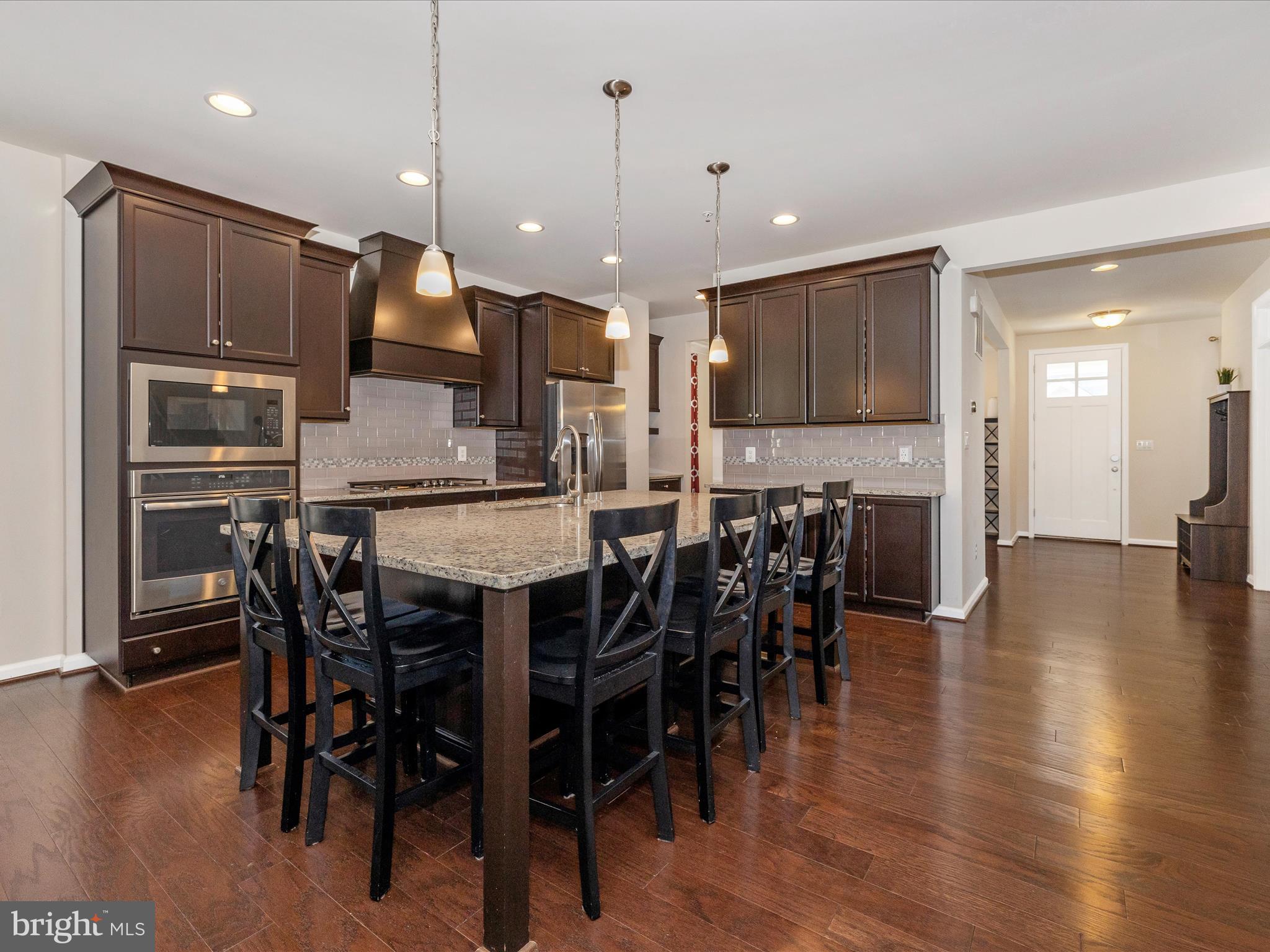 TALLYN RIDGE - Residential