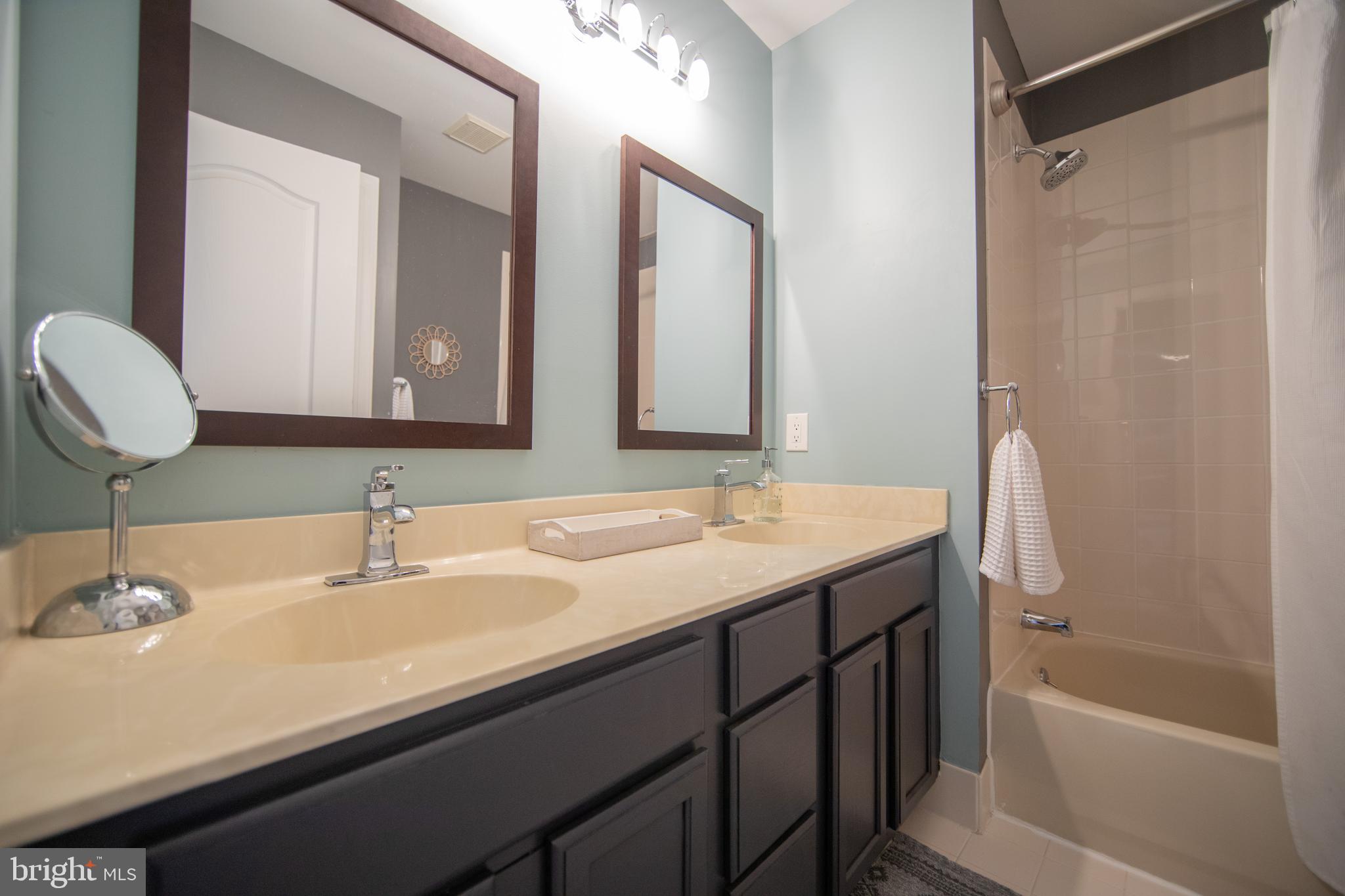 GREENS OF PENN OAK - Residential