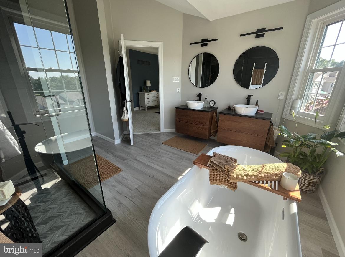GREENS OF PENN OAK - Residential