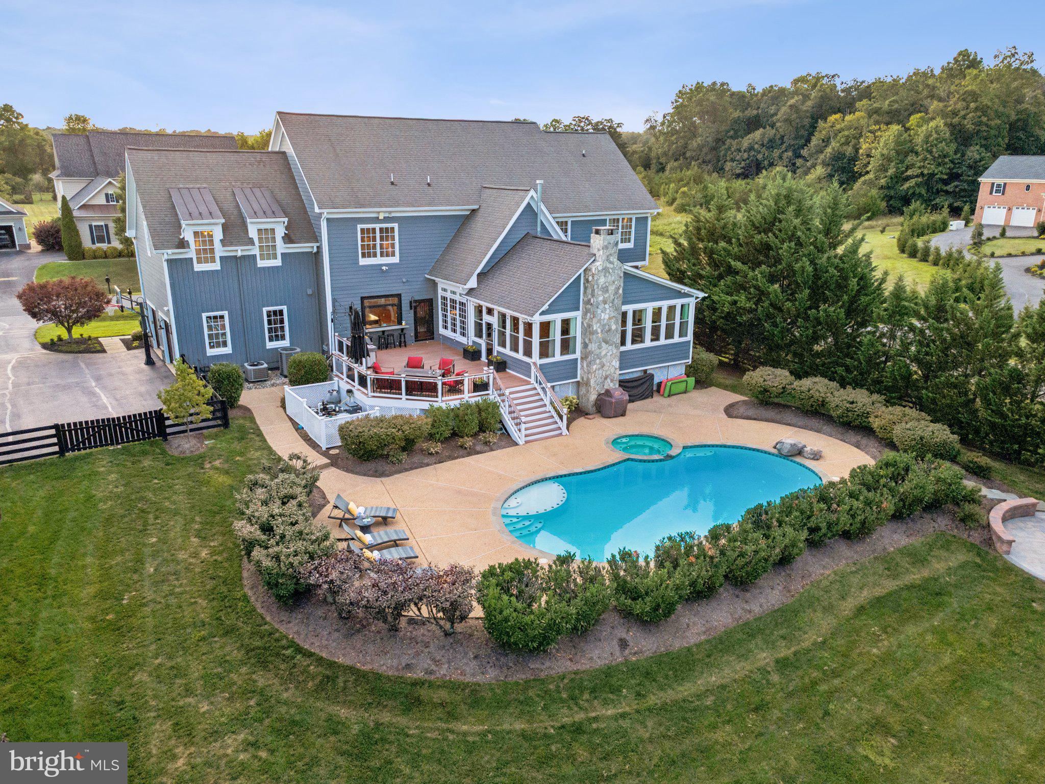 GOOSE CREEK BEND - Residential