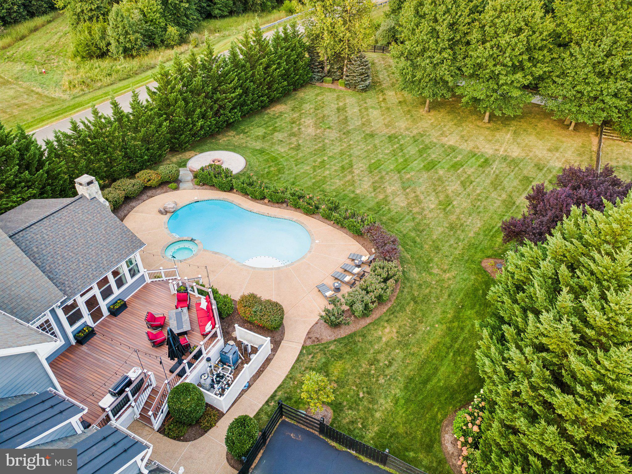 GOOSE CREEK BEND - Residential