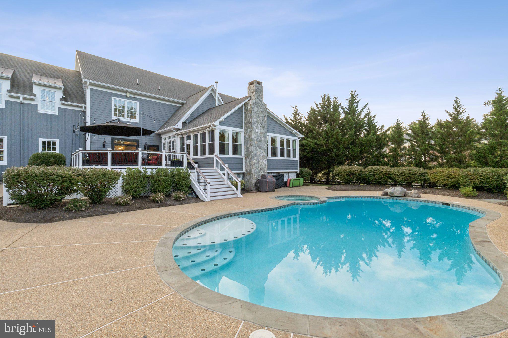 GOOSE CREEK BEND - Residential