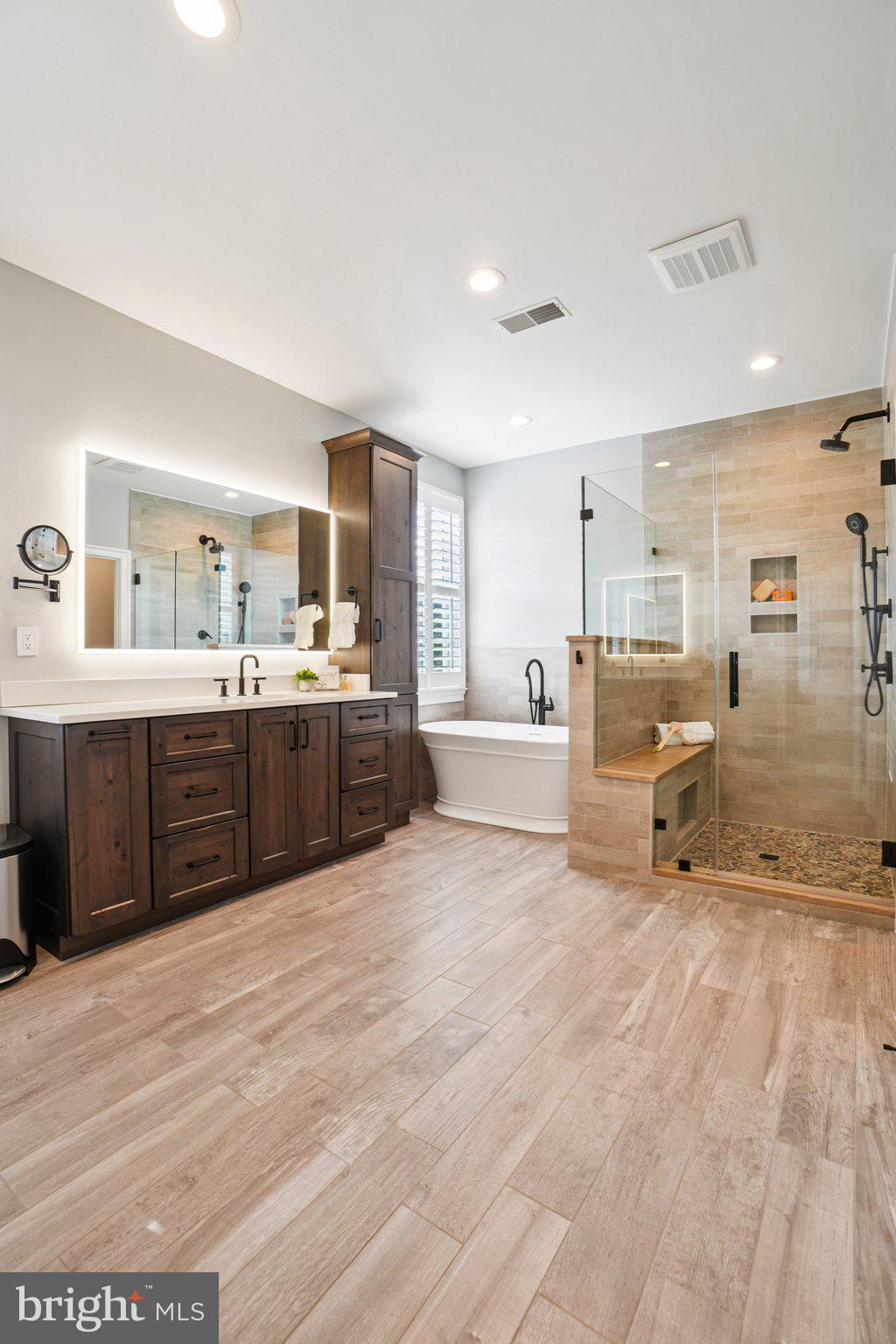 GOOSE CREEK BEND - Residential