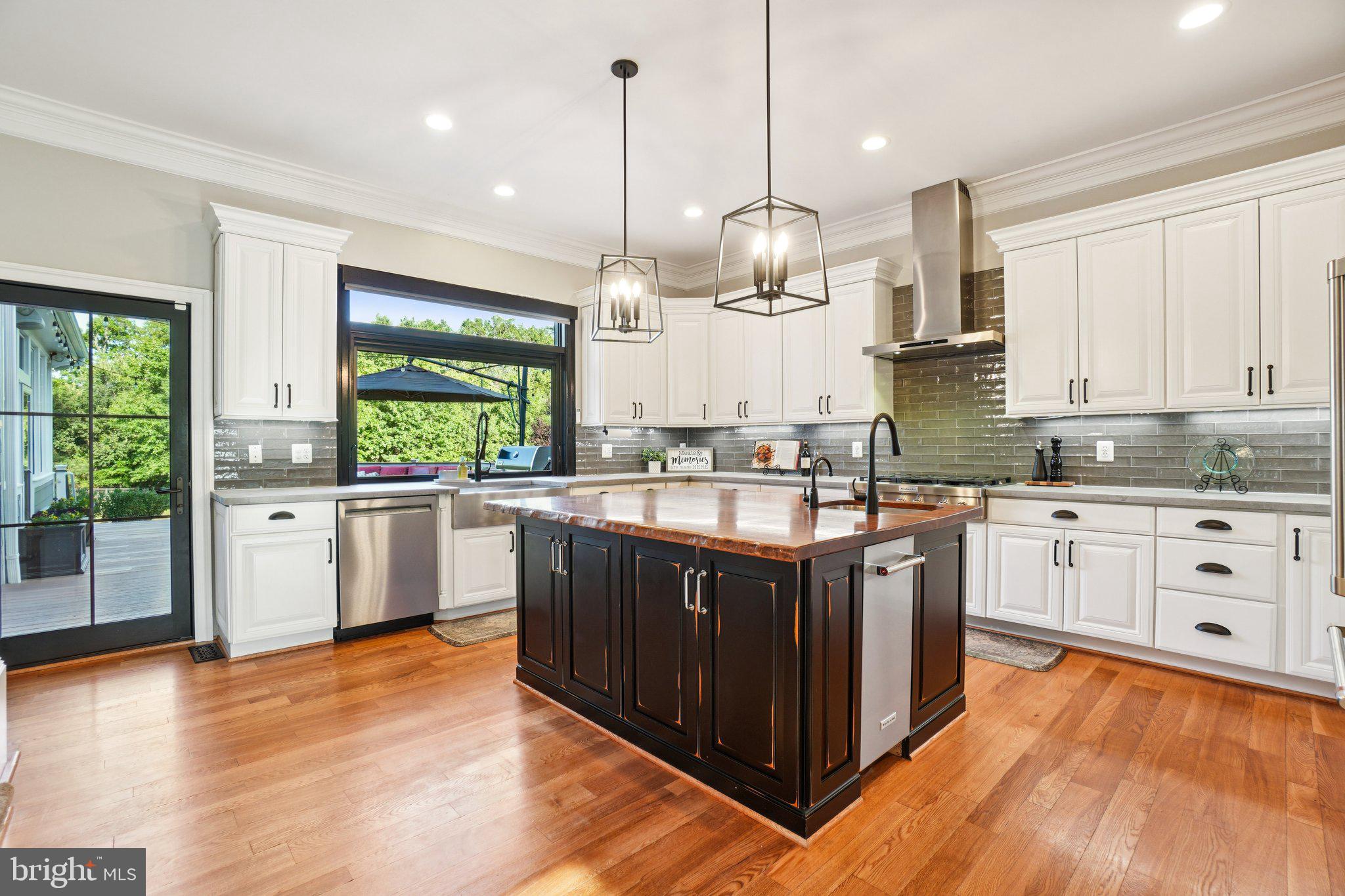 GOOSE CREEK BEND - Residential