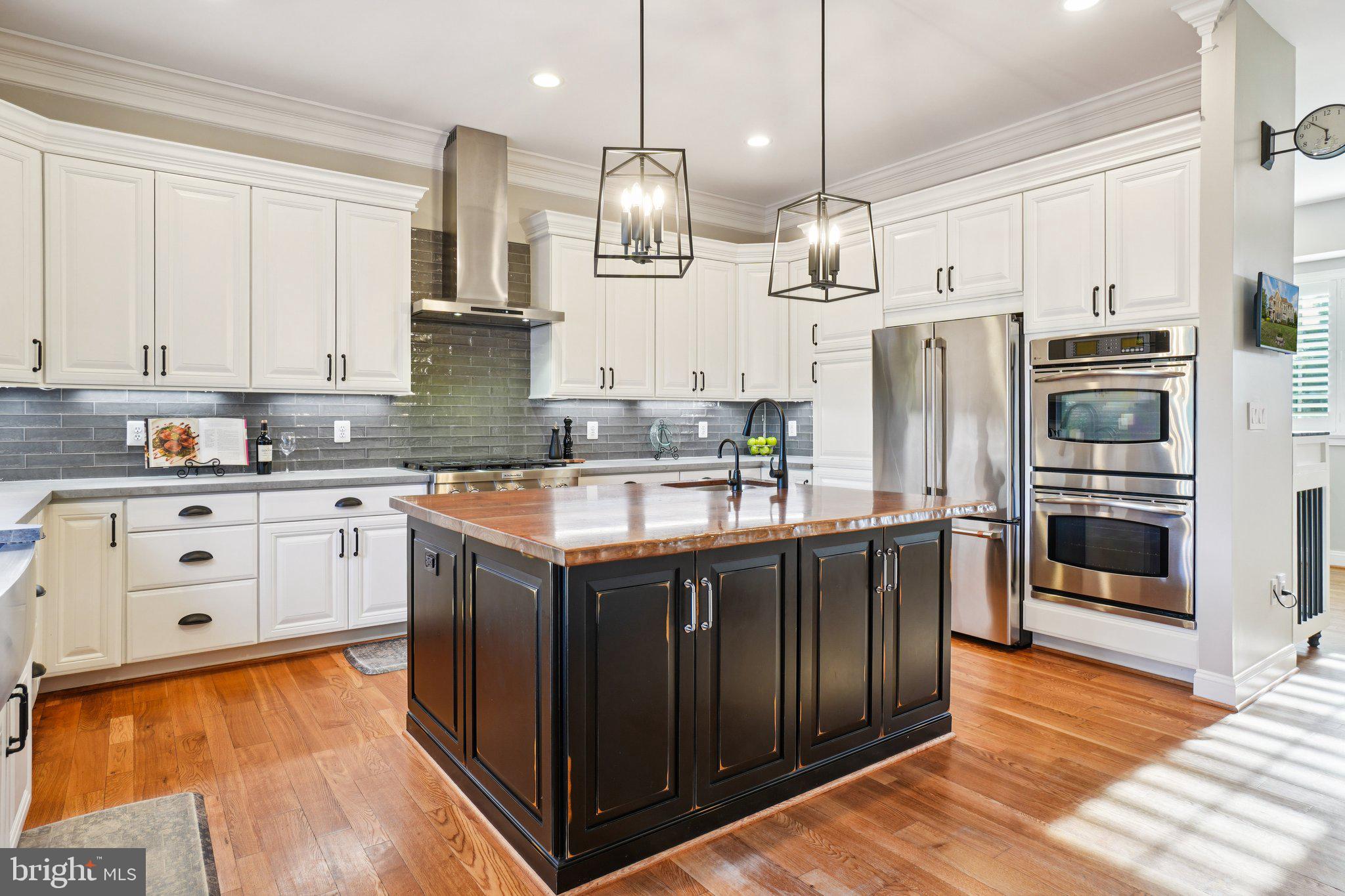 GOOSE CREEK BEND - Residential