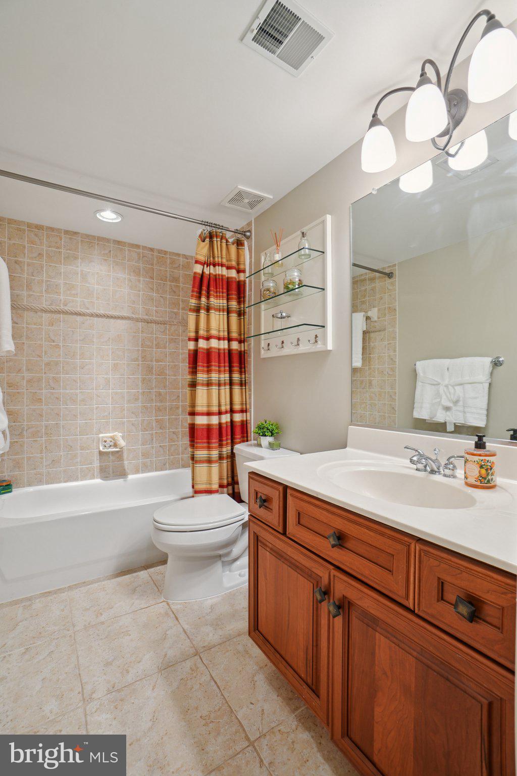 GOOSE CREEK BEND - Residential