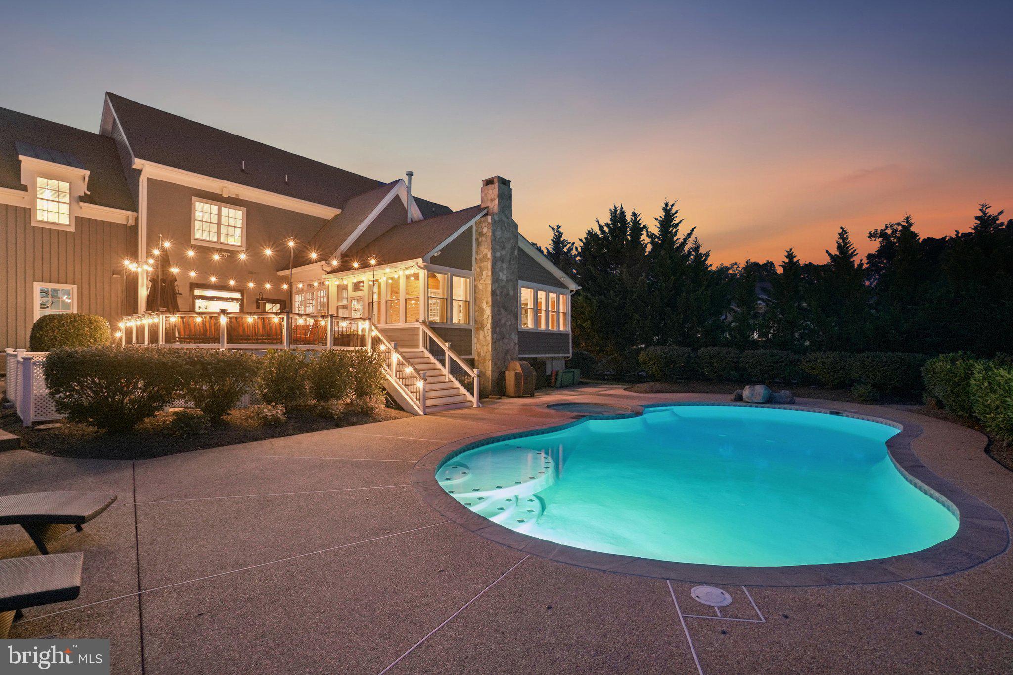 GOOSE CREEK BEND - Residential