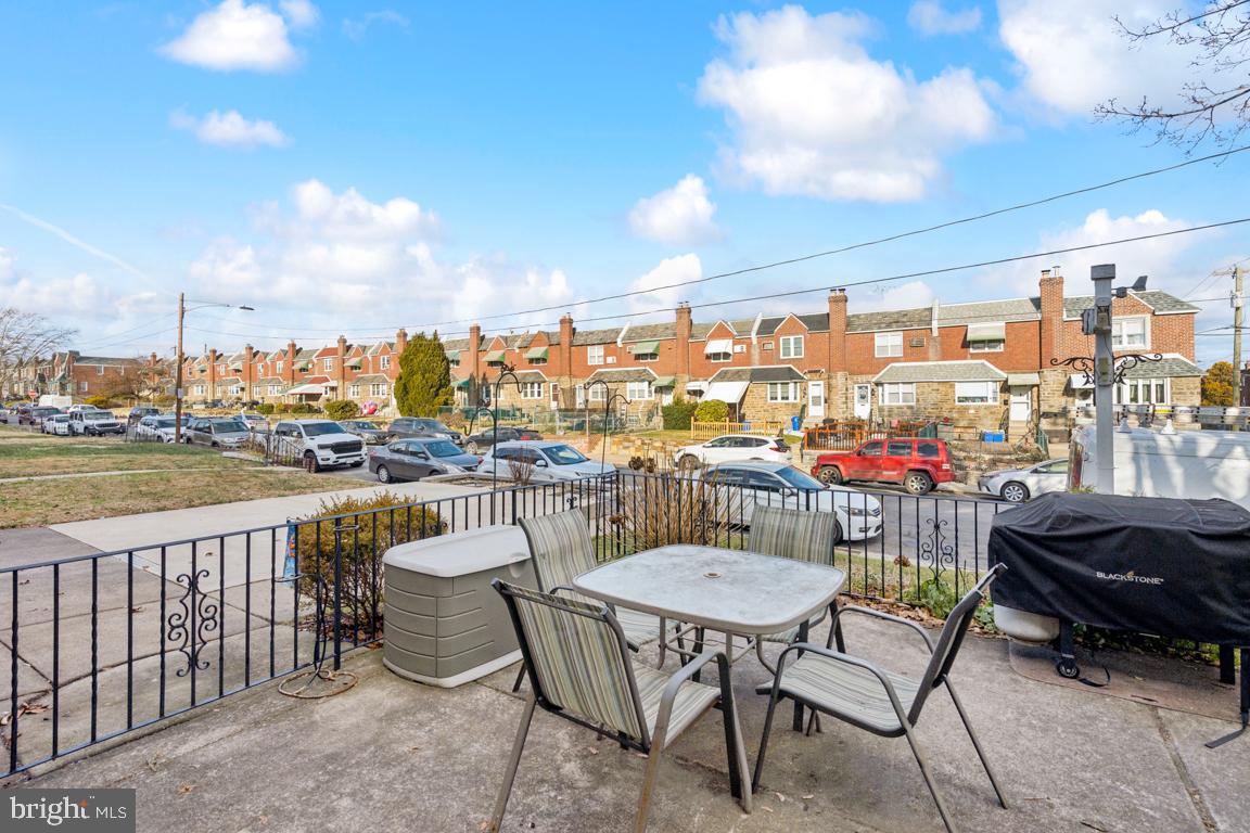 HOLMESBURG - Residential