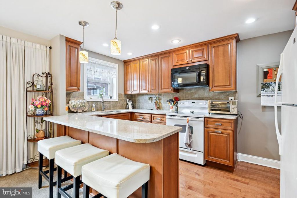 Photo of 4238 Bleigh Avenue, PHILADELPHIA, PA 19136 (MLS # PAPH2570276)