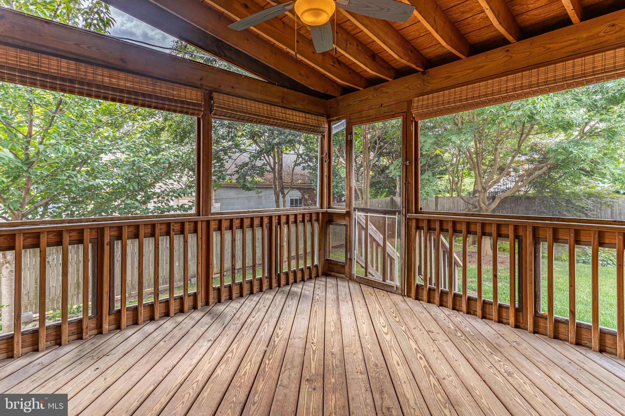 HILLWOOD - Residential Lease