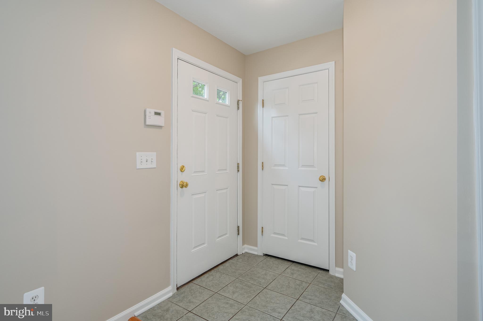 LAKELAND PLACE - Residential Lease